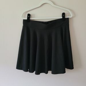 Black skater skirt